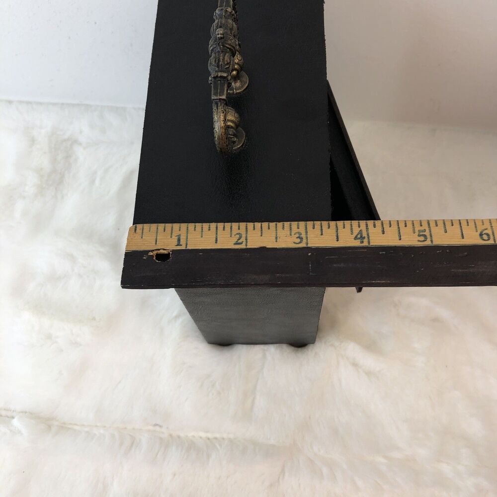 Vintage Tianguan Quartz Wood Clock W/Door Classic Wooden - Picture 6 of 13
